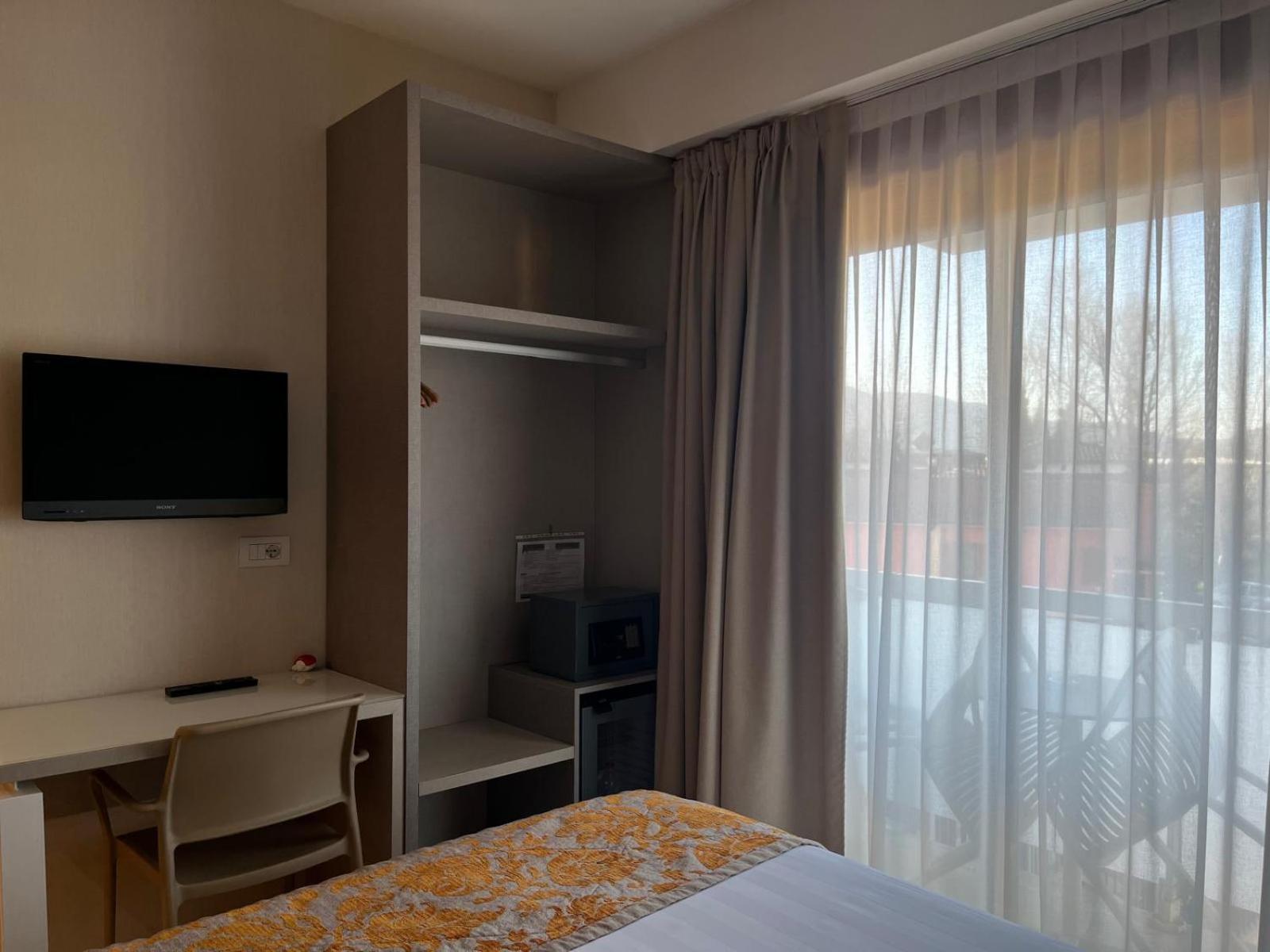 Hotel Napoleon 4*