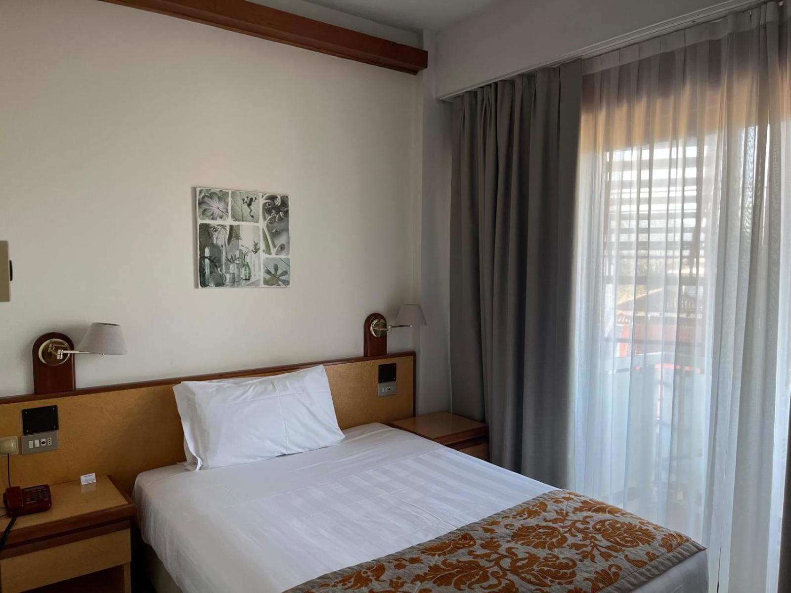 Napoleon Hotel 4*