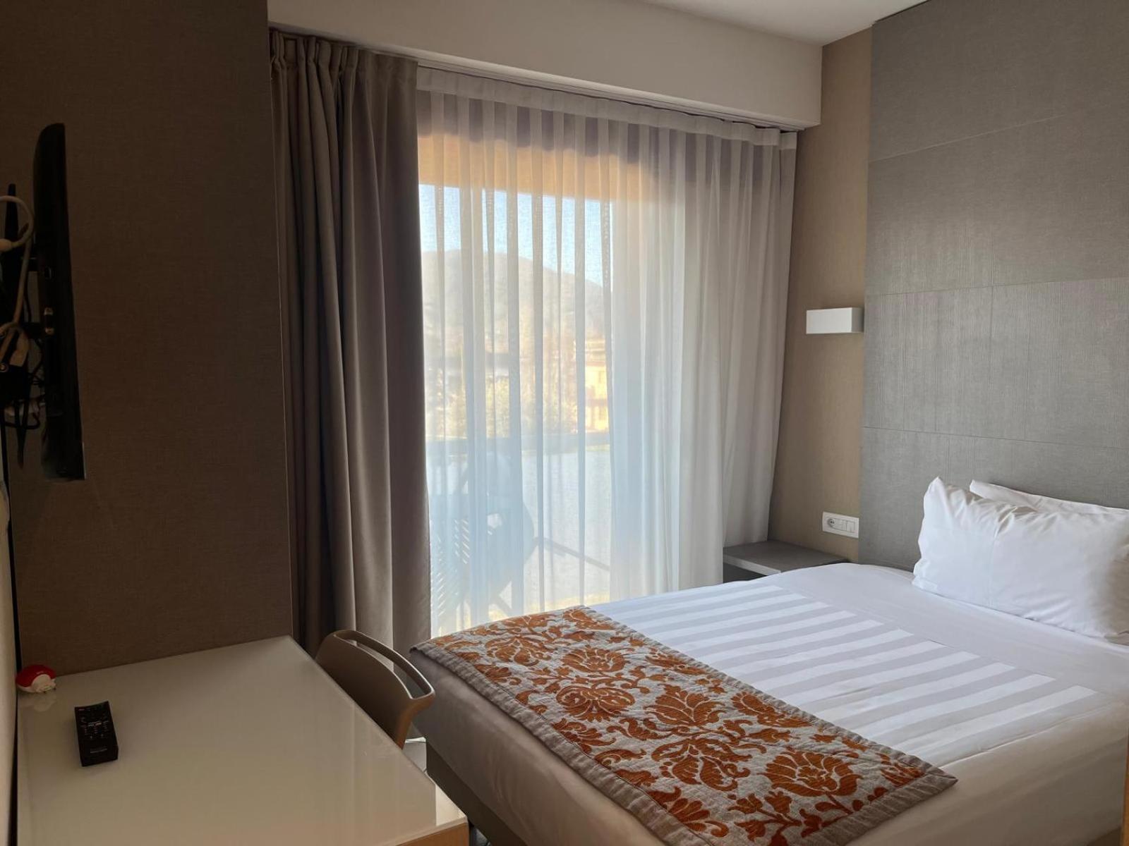 Hotel Napoleon 4*