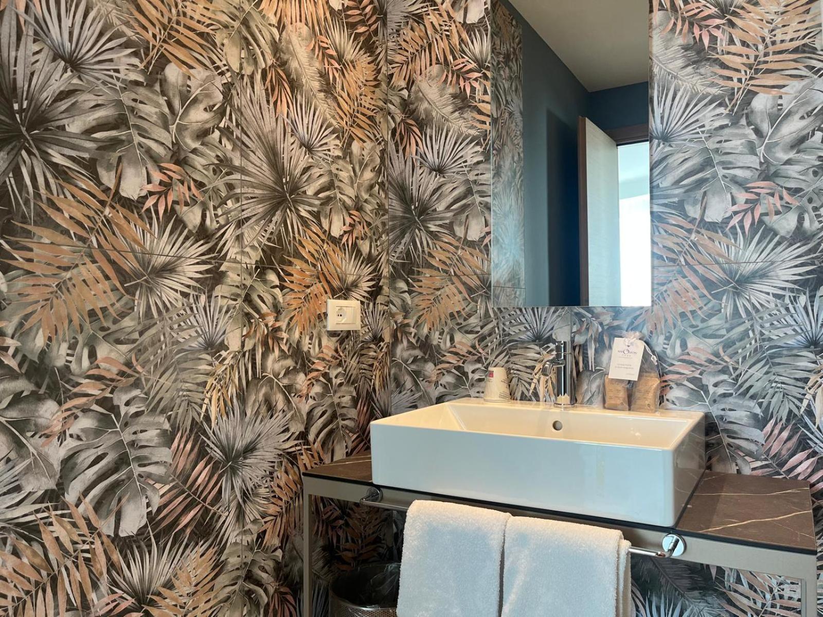 Napoleon Hotel 4*