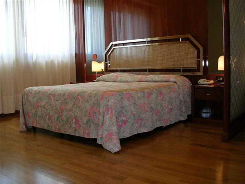 Napoleon Hotel 4*